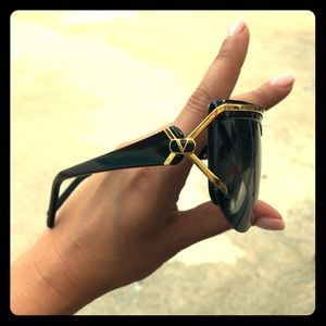 VINTAGE Valentino Sunglasses